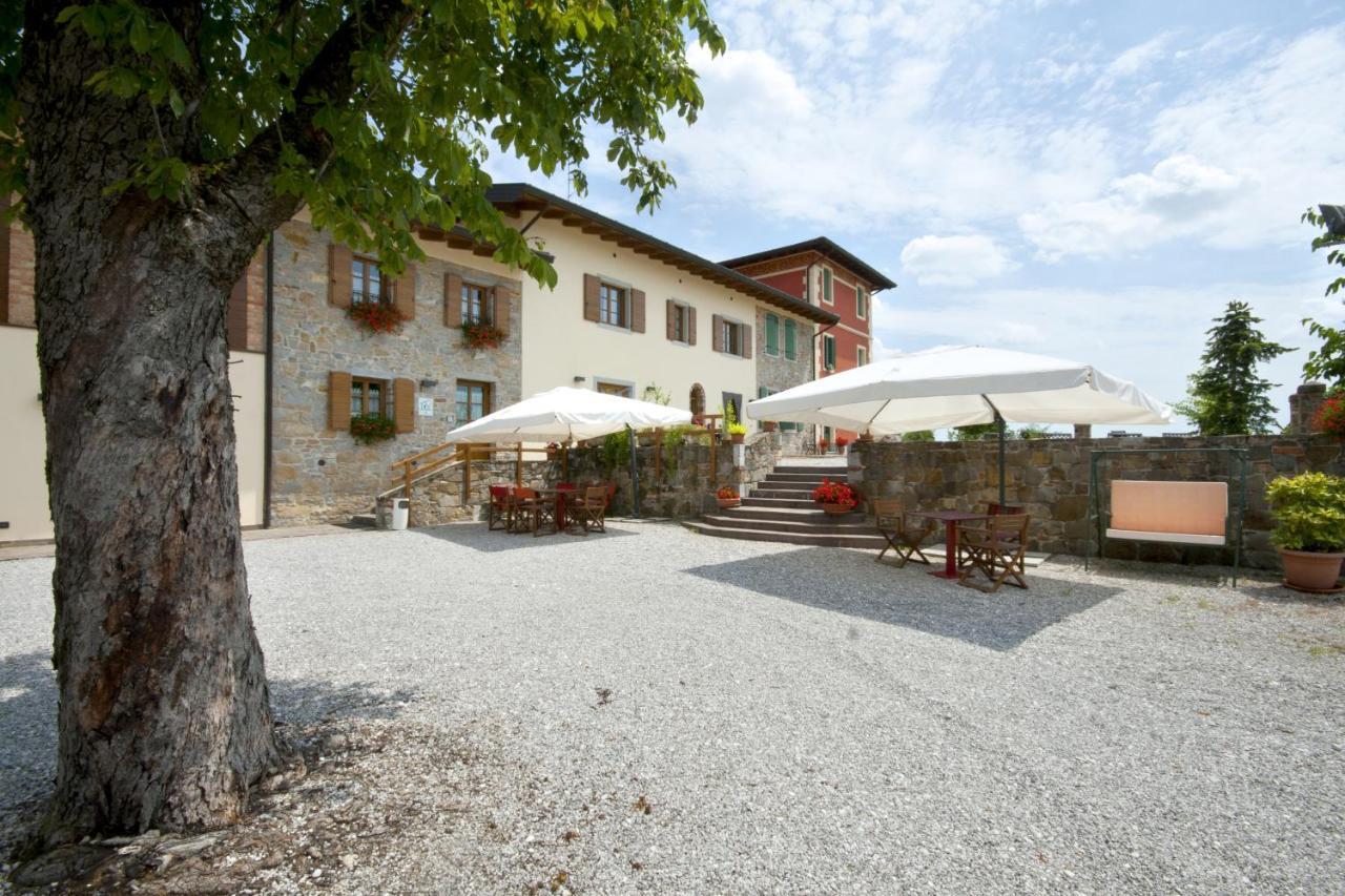 Alloggio Agrituristico Corte San Biagio Corno di Rosazzo Екстер'єр фото